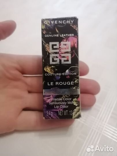 Givenchy помада