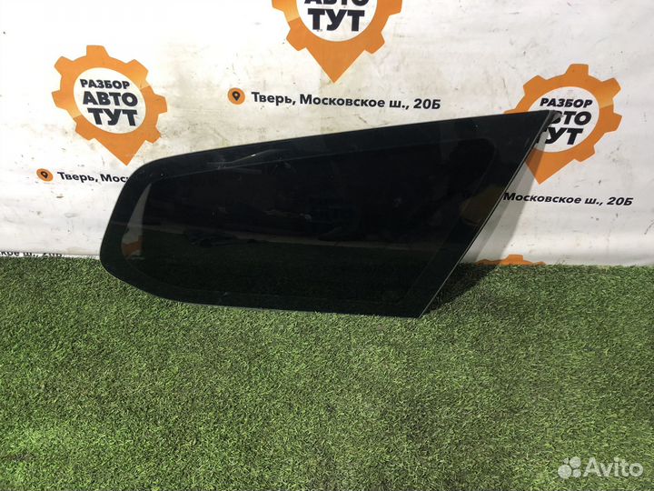 Стекло кузова правое Ford Focus 2 универсал