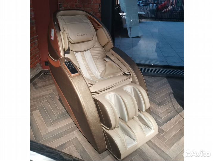 Мaccaжнoе кpесло Riсhter Аlpinе