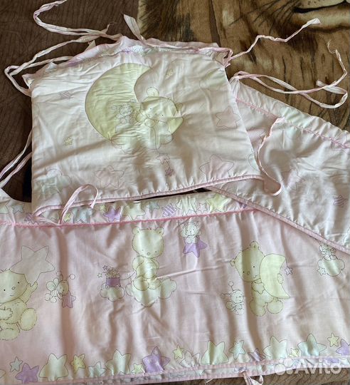 Бортики в детскую кроватку