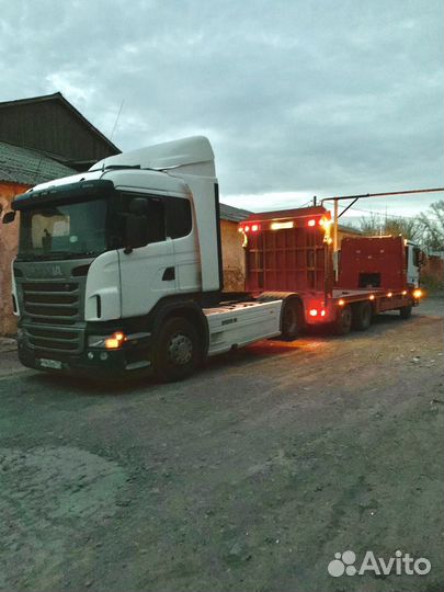 Грузовой эвакуатор трал