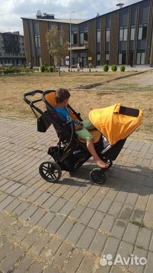 Коляска для погодок Uppa baby