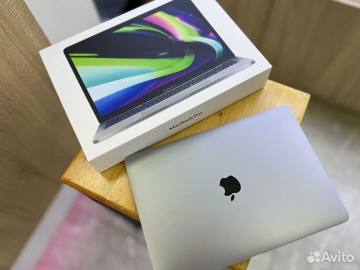 Macbook Pro 13 (M1) 8/256 (АКБ 91%)