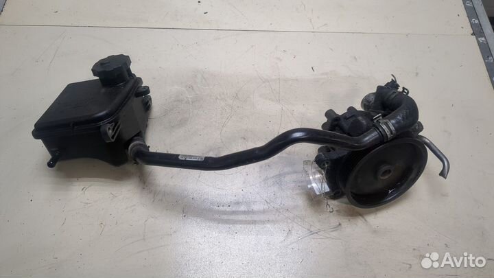 Гур Mercedes C W204, 2010