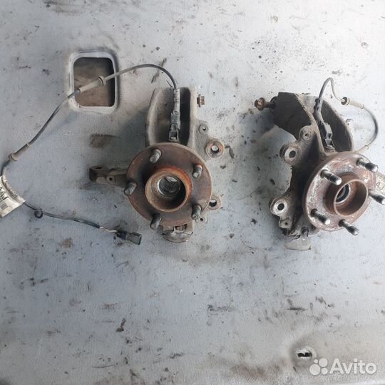 Ступица (поворотный кулак) Форд Фокус 2