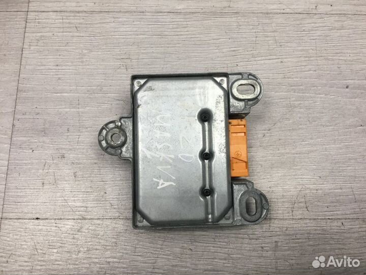 Эбу подушки безопасности Peugeot 406 1.8 1999