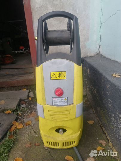 Продам автомобильную мойку