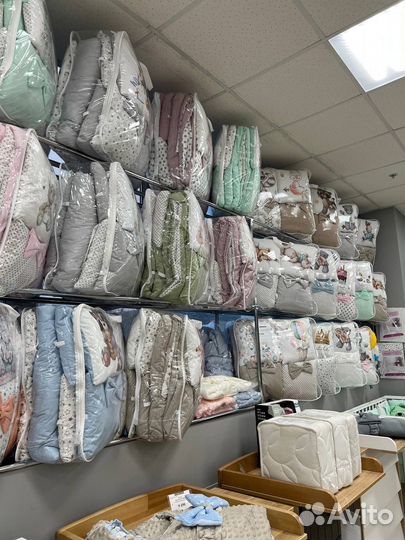 Бортики в кроватку/ постельное белье