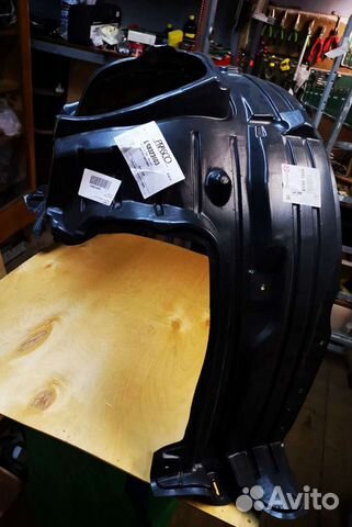 Подкрылок Ниссан Х-трейл Т31