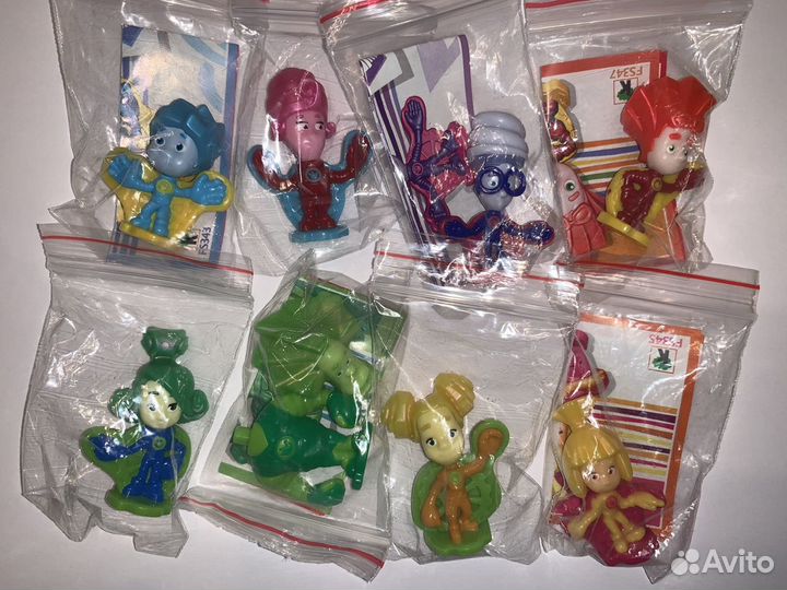 Киндер сюрприз фиксики/бременские музыканты