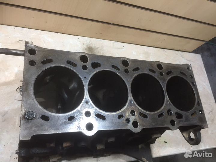 Блок двигателя бмв е30 е34 е36 м40B1.6