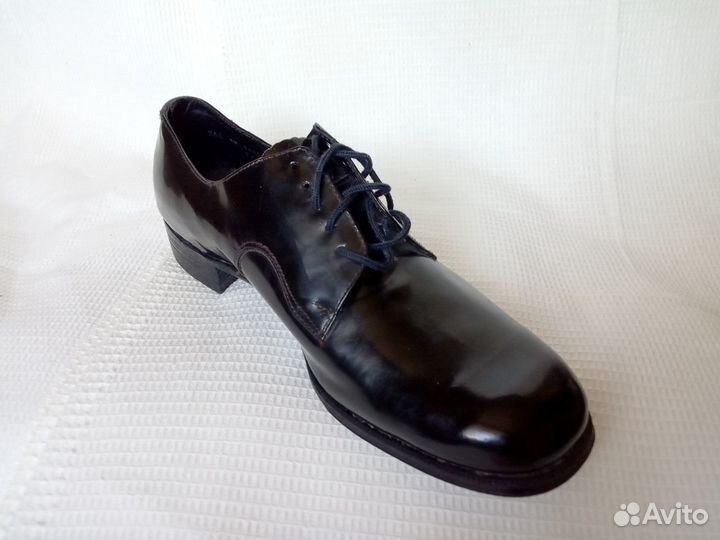 Туфли черные лакированные. СССР. Новые. 41 размер