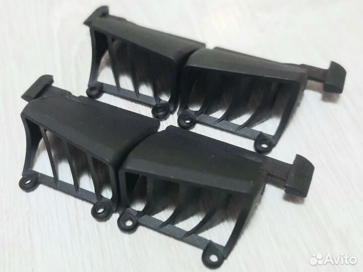 Крышки вент отверстий Traxxas E Revo 2.0