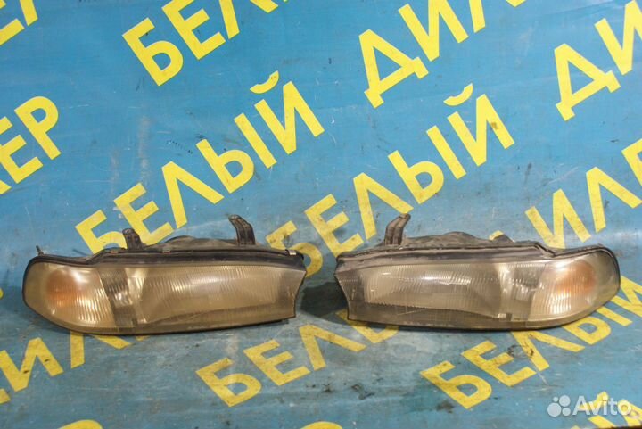 Передняя фара Subaru Legacy B11