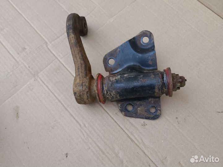 Маятник рулевой Kia Sportage 1