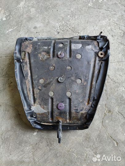 Переднее сиденье Урал Волк