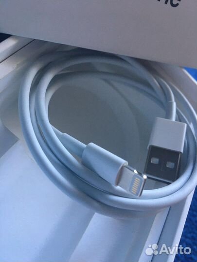 Зарядка на iPhone