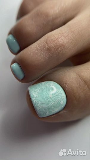 Модель на педикюр бесплатно