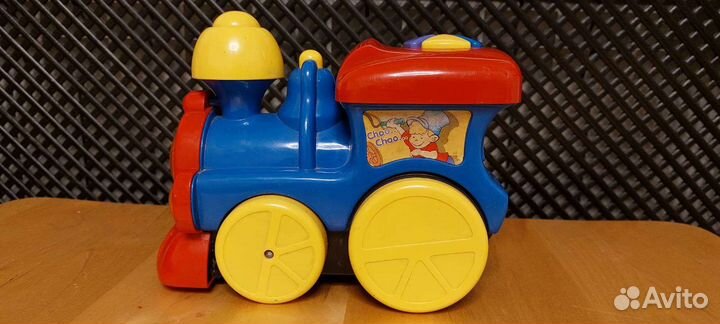 Паровоз с музыкой и светом