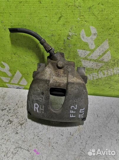 Суппорт передний правый Форд Фокус 2