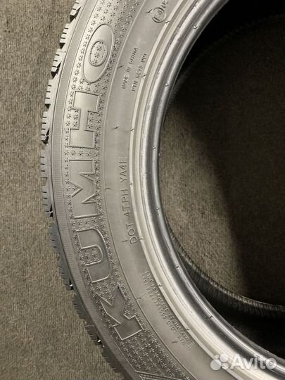 Kumho I'Zen RV Asymmetric 235/55 R18