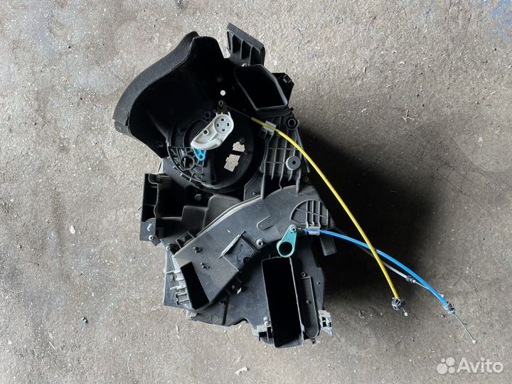 Альмера g15 корпус печки