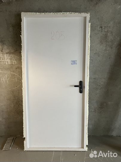 Дверь входная