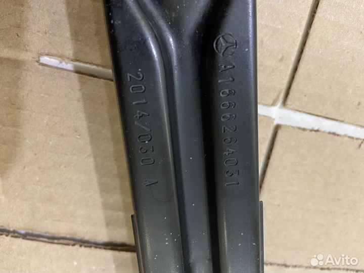 Кронштейн Mercedes GL X166