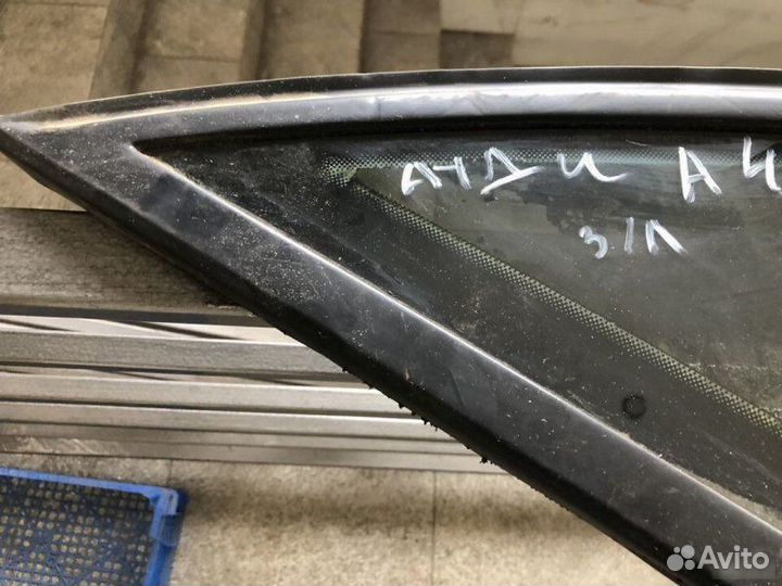 Форточка задняя левая Audi A4