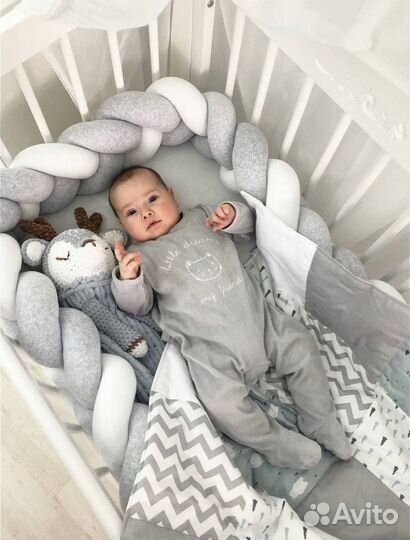 Бортик в кроватку для новорожденного косичка 230см