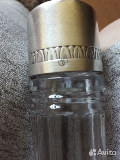 Хрустальный штоф с посеребрянным ободком