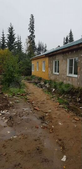 2-к. квартира, 50 м², 1/1 эт.