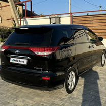 Toyota Previa 2.4 AT, 2013, 210 000 км, с пробегом, цена 2 450 000 руб.