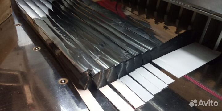 Фольга-пленка для бумажного шоу дома. Серебро, зол