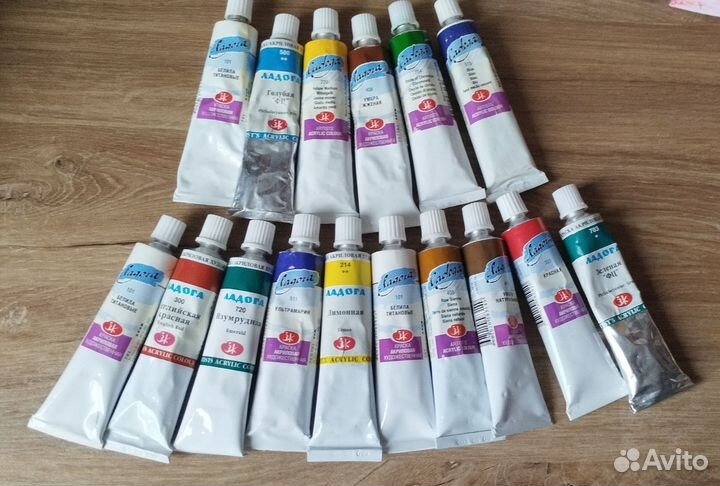 Акриловые краски 