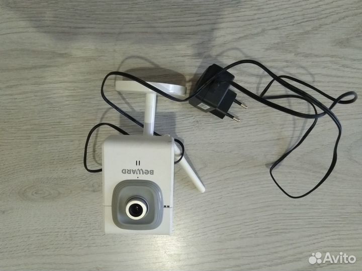 Продам видеокамеру beward N120