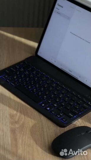 Клавиатура беспроводная с подсветкой и мышь