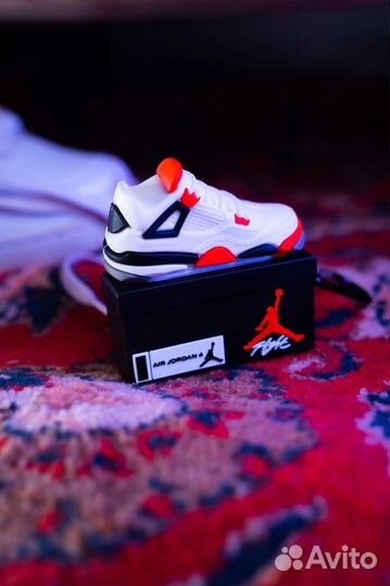 Чехол на airpods