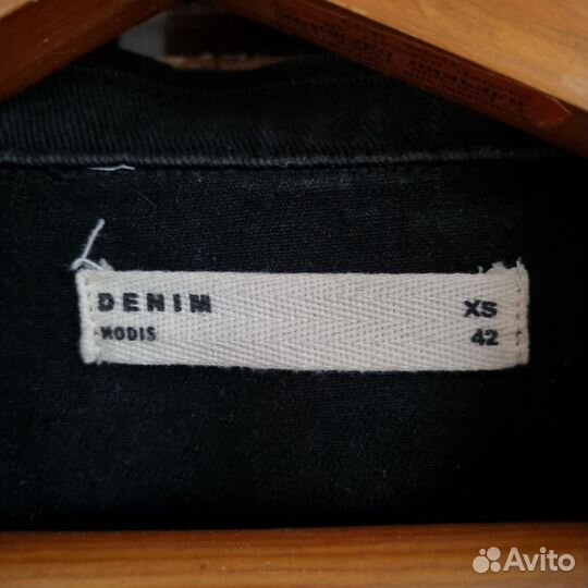 Джинсовая куртка