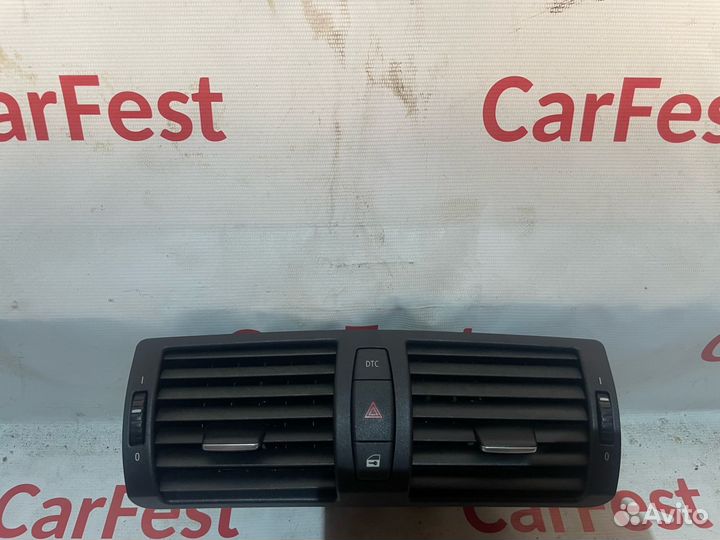 Центральный воздуховод BMW E87 E81 E82 E88