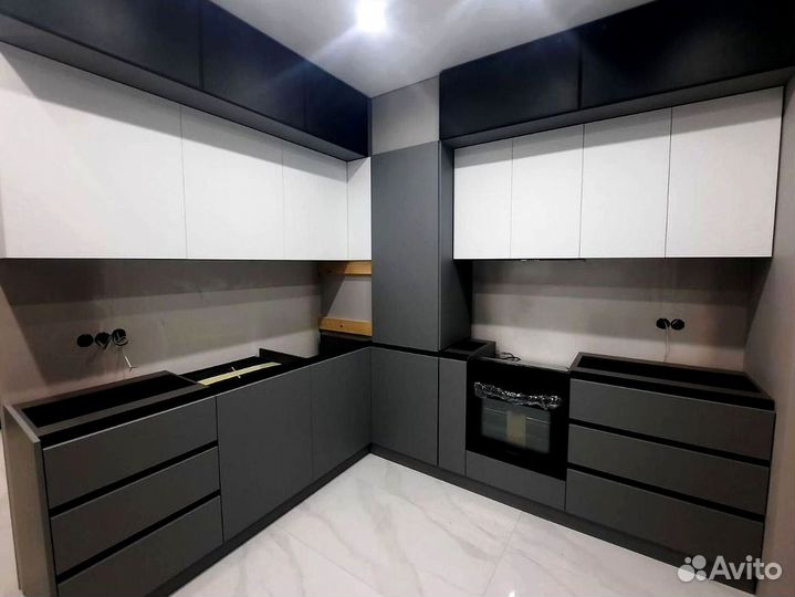 Современная кухня под ключ