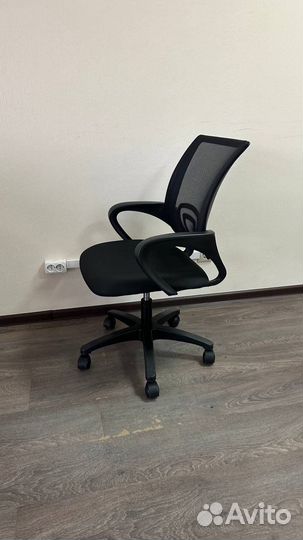 Компьютерное кресло