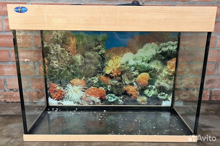 Аквариум с тумбой
