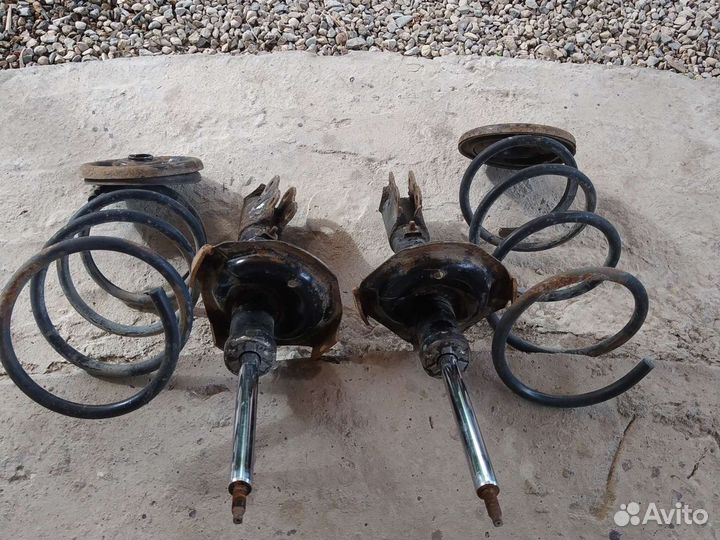 Амортизаторы mitsubishi outlander