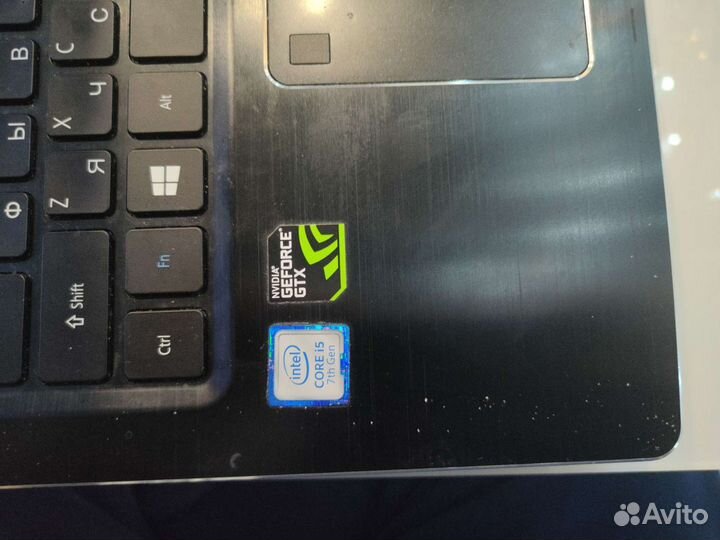 Игровой ноутбук Acer Aspire A715-71G-58YJ