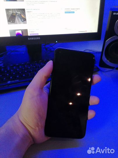 Телефон honor 9c