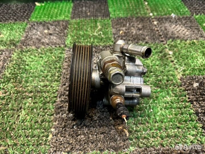 Насос гур Lexus Rx350 3.5 2003-2008