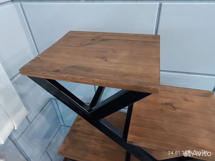 Подставка для цветов напольная