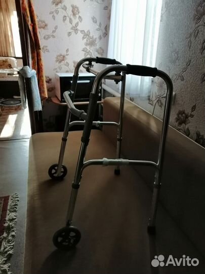 Ходунки для взрослых