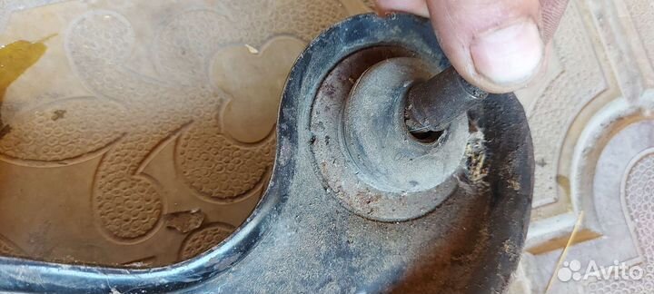 Рычаг передний левый Mercedes W210